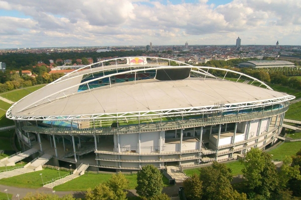 萊比錫紅牛的主場在哪里？